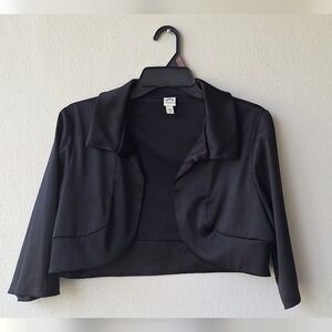 Sangria Black Women's Bolero Jacket Size M